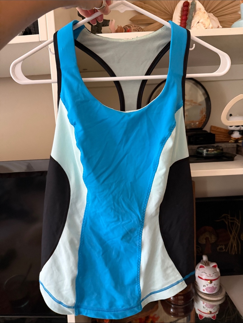 Women’s Lululemon Athletic tank Top with built in bra in Bright Teal and Black